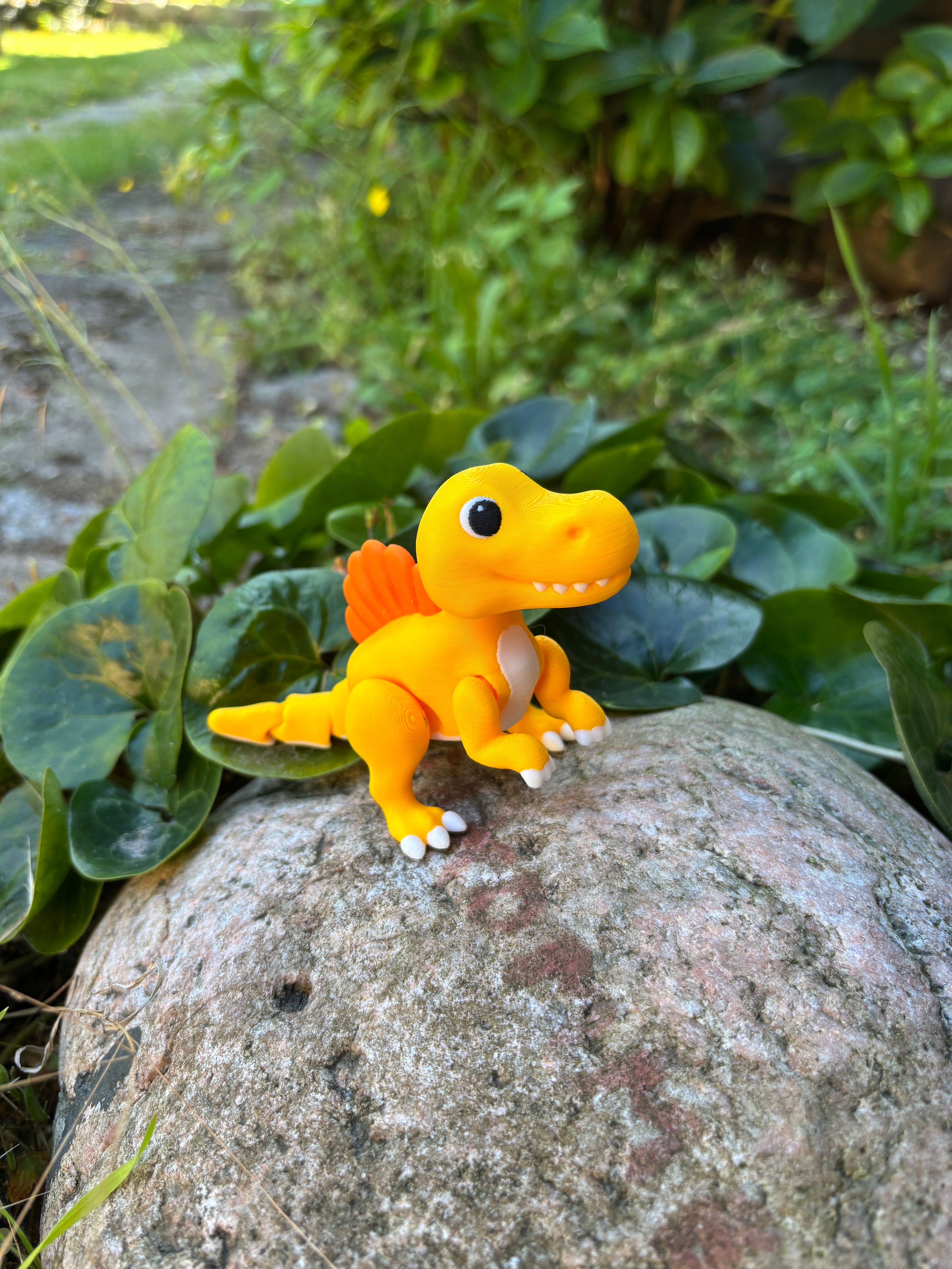 Sunny Finn, the Daring Dawn Dinosail from Shimmer Ridge